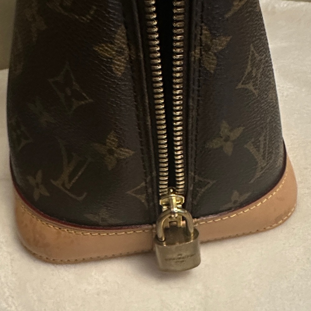 Louis Vuitton Brown and Tan Satchel - Picture 3 of 8